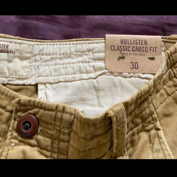 BNWT Hollister Classic Cargo fit Size 30 - Picture 3 of 3